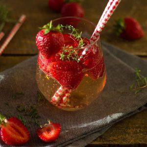 GIN PINK MR GASTON 42% Vol 70cl - DISTILLERIE TESSENDIER & FILS – Image 5