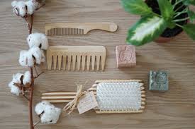 BROSSE A CHEVEUX DEMELANTE PLATE EN BAMBOU - CAP BAMBOU – Image 4