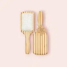 BROSSE A CHEVEUX DEMELANTE PLATE EN BAMBOU - CAP BAMBOU